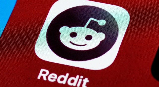 Reddit Rises 15% After First Quarterly Report, Upstart and Twilio Plunge Due to Weak Q2 Forecast, and More in Earnings