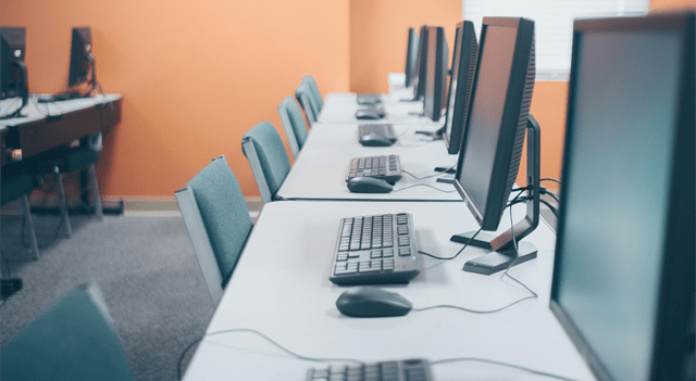 HNI Corp shares edge higher after Q3 earnings beat despite slight revenue miss