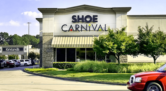 Shoe Carnival shares inch higher as Q3 revenue tops forecasts