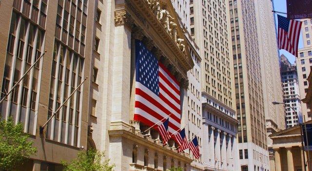 Dow Jones, S&P and Nasdaq futures hover near stability with tech stocks leading pre-market moves