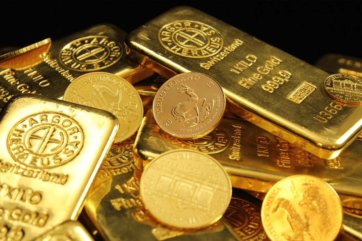 Gold slides to 11-week low as Fed rate expectations and oil rally pressure bullion