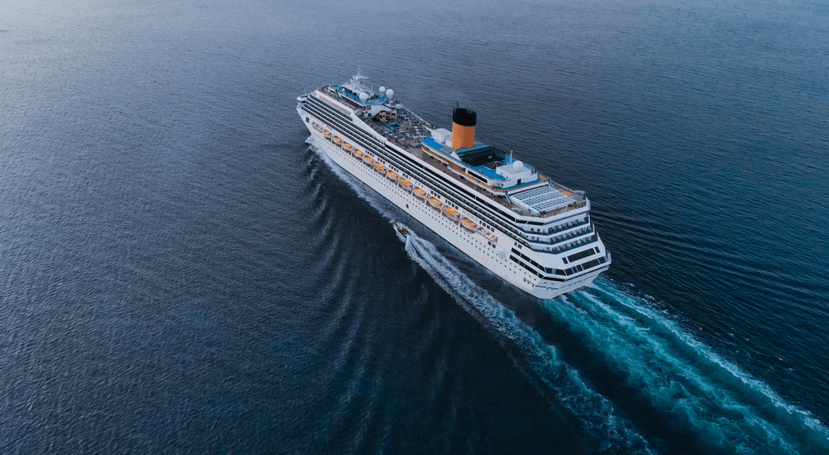 Norwegian Cruise Line Shares Drop as Weaker Full-Year Outlook Overshadows Earnings Beat