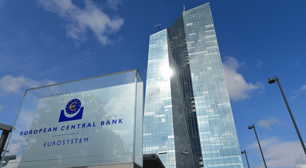 Barclays Warns Hawkish Central Banks Could Challenge Equity Market Momentum