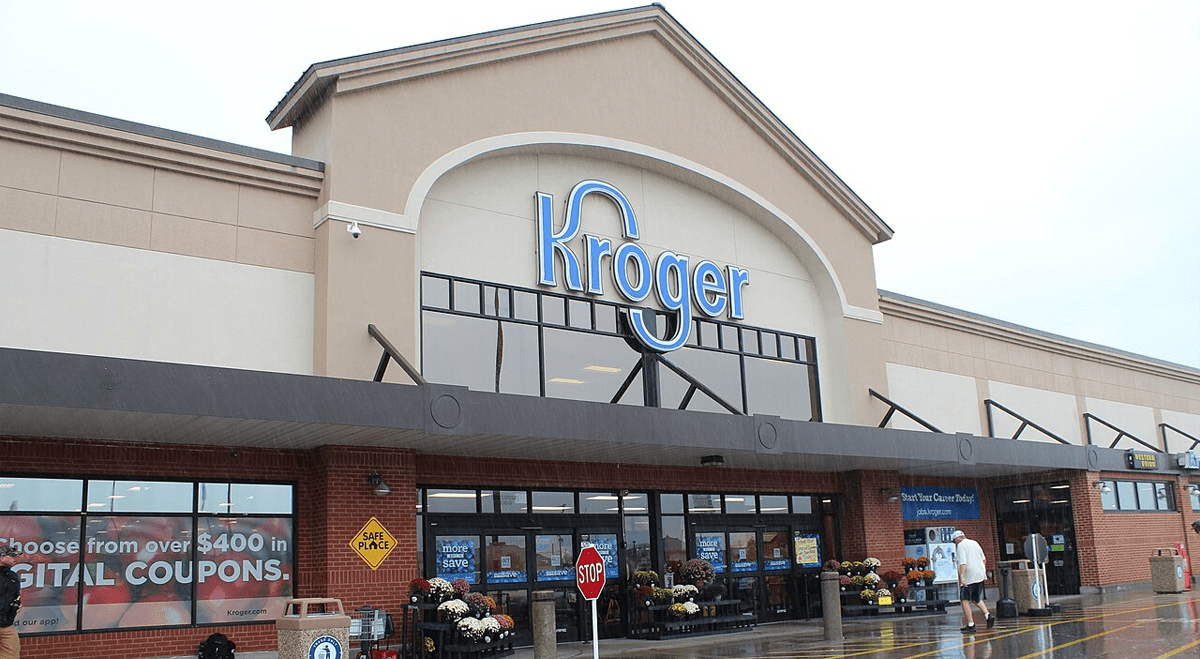Kroger Delivers Revenue Beat While Reaffirming Full-Year Outlook (KR)