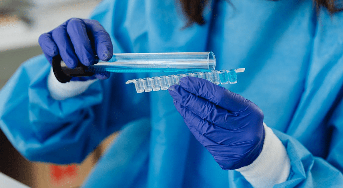 Elicio Therapeutics Shares Plunge After Pancreatic Cancer Study Misses Main Goal (ELTX)