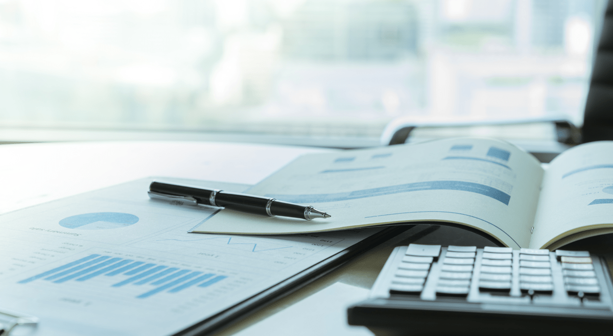 Driven Brands Tops Earnings Forecasts but Revenue Falls Short as Outlook Remains Unchanged (DRVN)