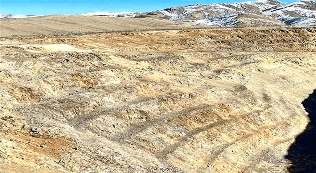 A Moment of Truth, Bankruptcy Fears, or Comeback? Plug Power & Nel ASA Fight for Survival! Will Lahontan Gold See a Technical Breakout?