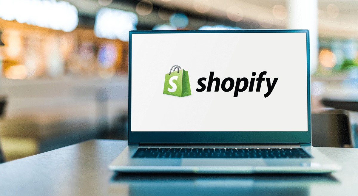 Stifel Upgrades Shopify to Buy on Long-Term Agentic Commerce Opportunity (SHOP)