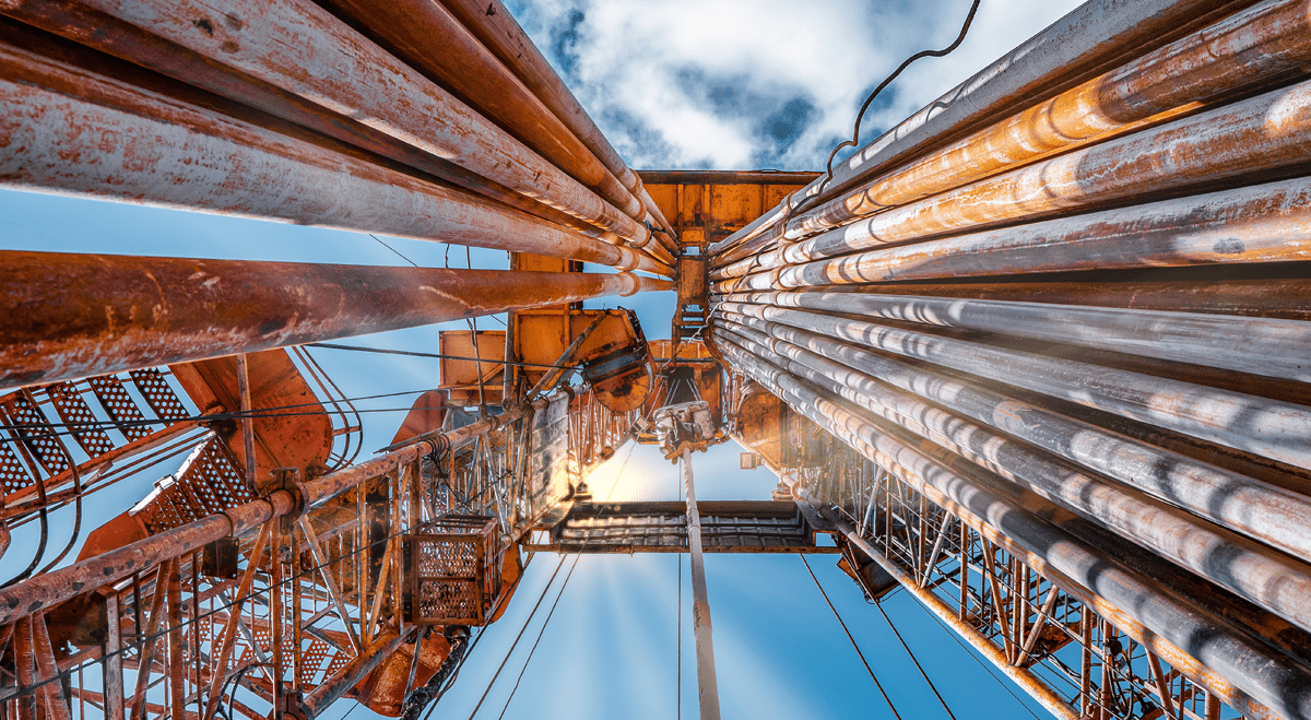 Oil Prices Rise Above $107 as Middle East Supply Risks Remain in Focus